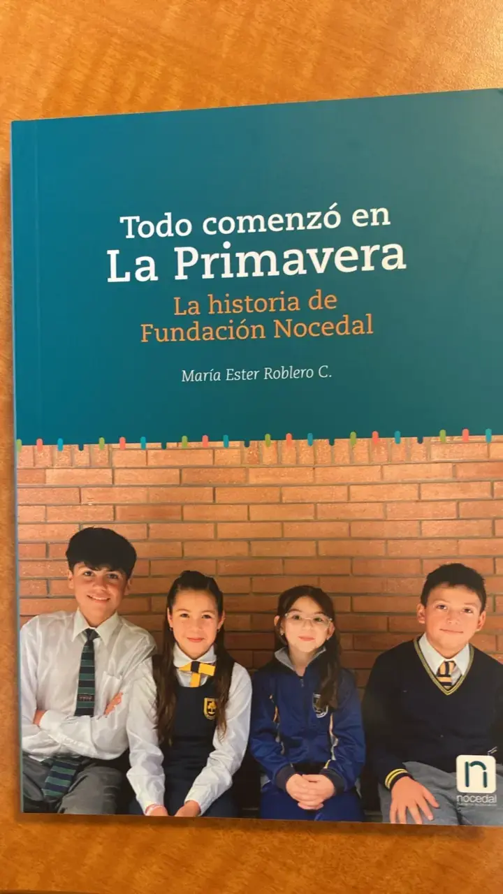 Libro 'Todo Comenzó en La Primavera' Fundación Nocedal