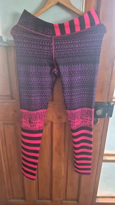 Leggings calza deportivos estampados para mujer - miniatura 1