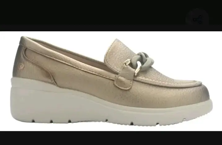Zapatos dorados de mujer con plataforma cómoda - 1