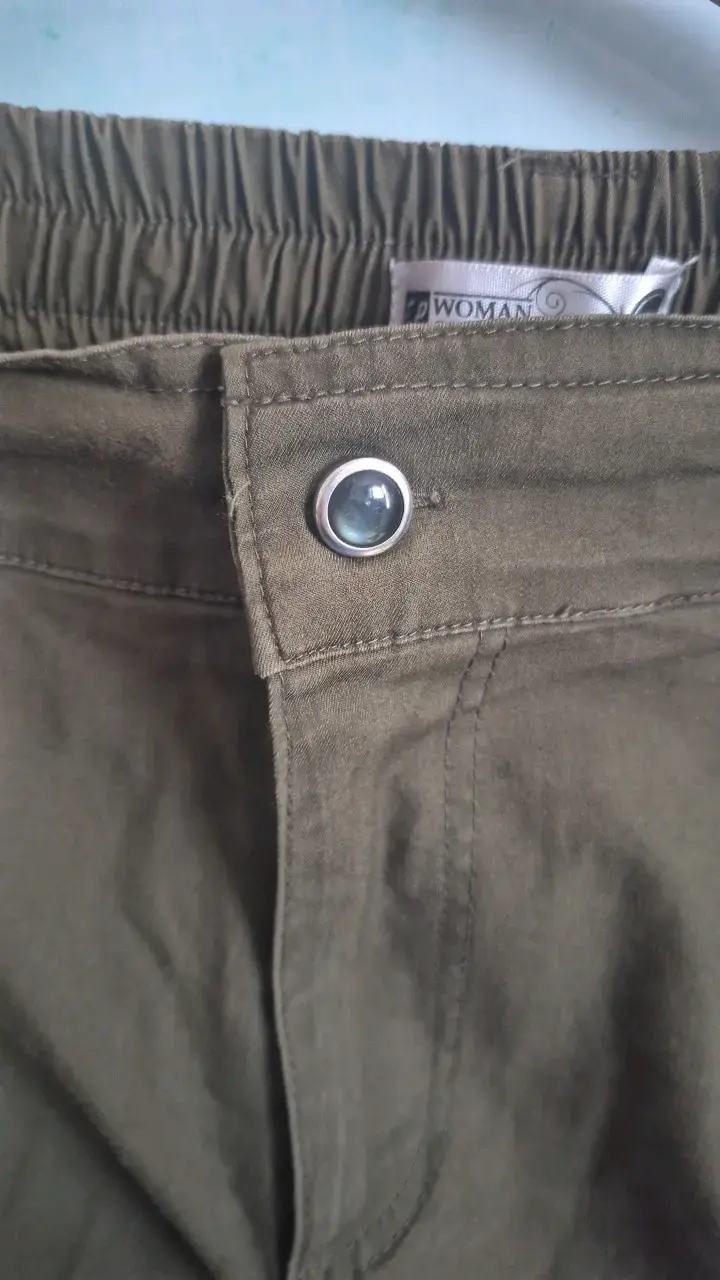 Pantalones verdes de mujer con cintura elástica - 2