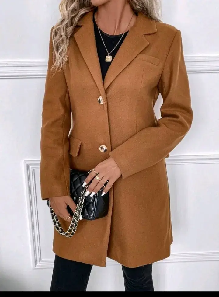 Abrigo largo camel para mujer elegante - 1