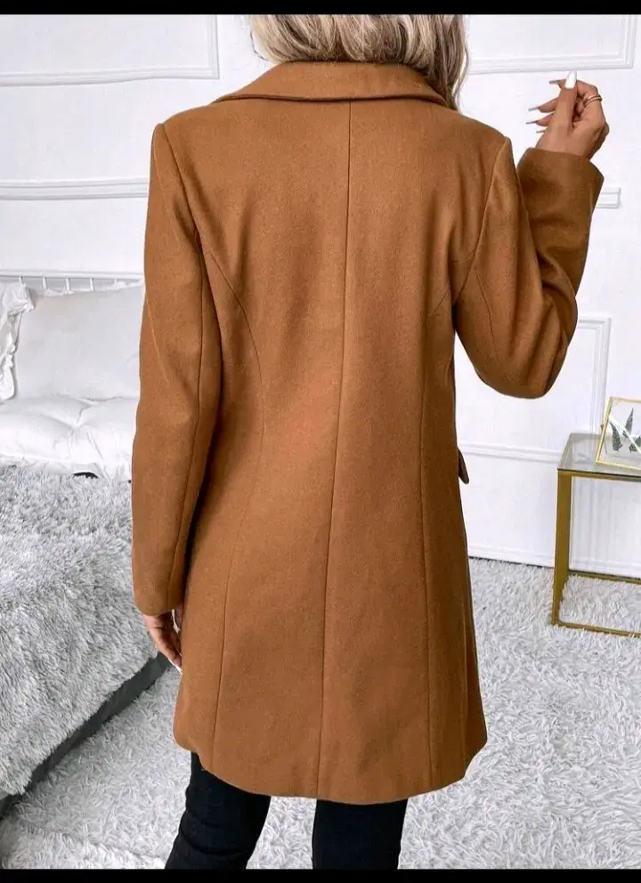 Abrigo largo camel para mujer elegante - 2