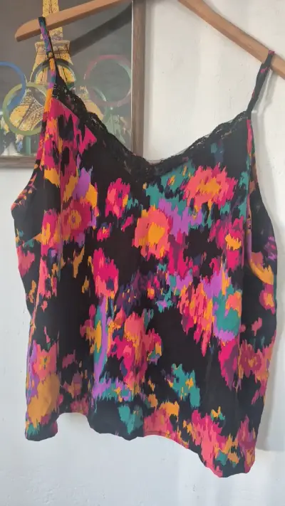 Blusa de tirantes con estampado colorido - miniatura 1