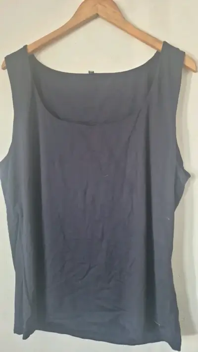 Blusa sin mangas azul marino talla 2XL - miniatura 1