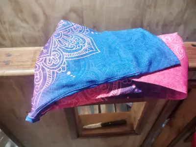 Calza deportiva con diseño mandala - miniatura 3
