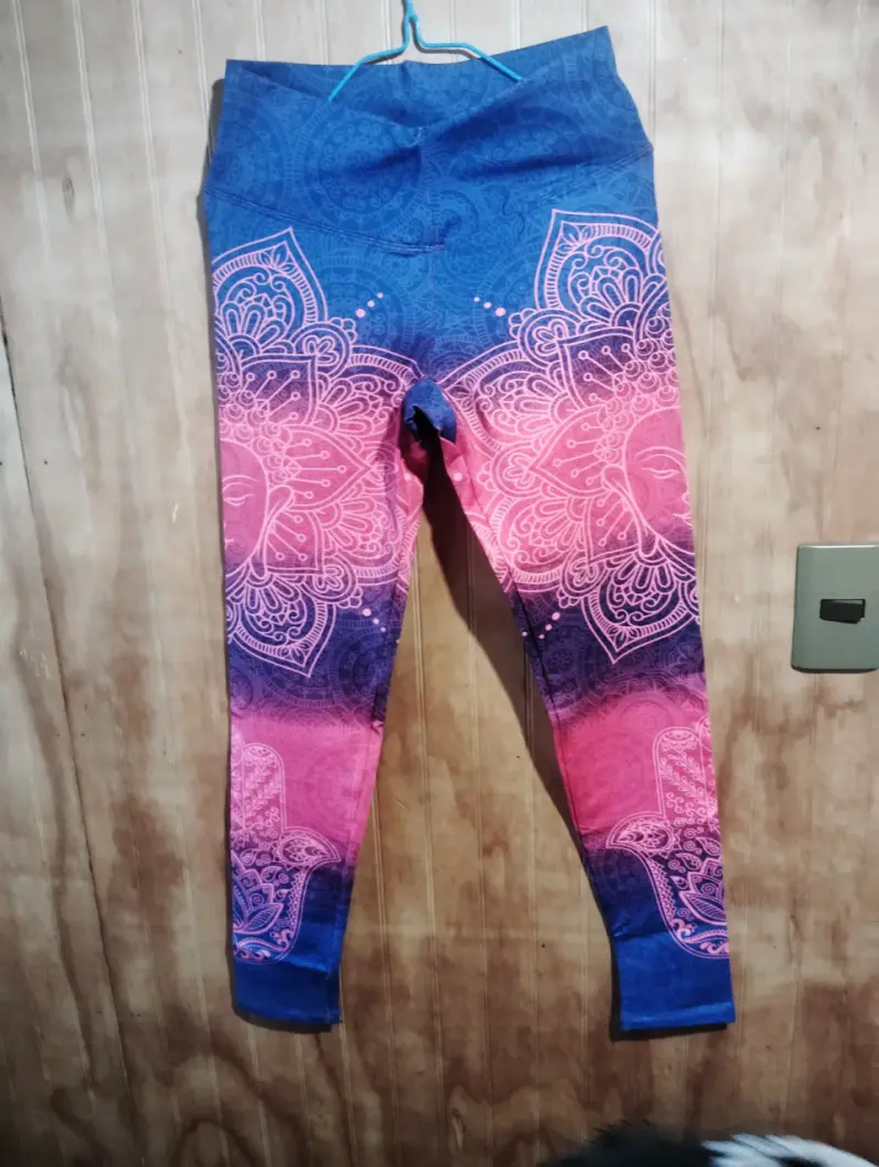 Calza deportiva con diseño mandala - 4