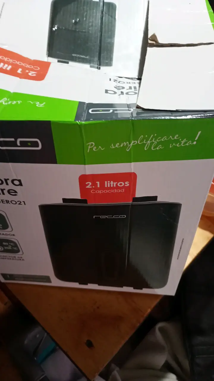 Freidora de aire Recco 2.1 litros - 2