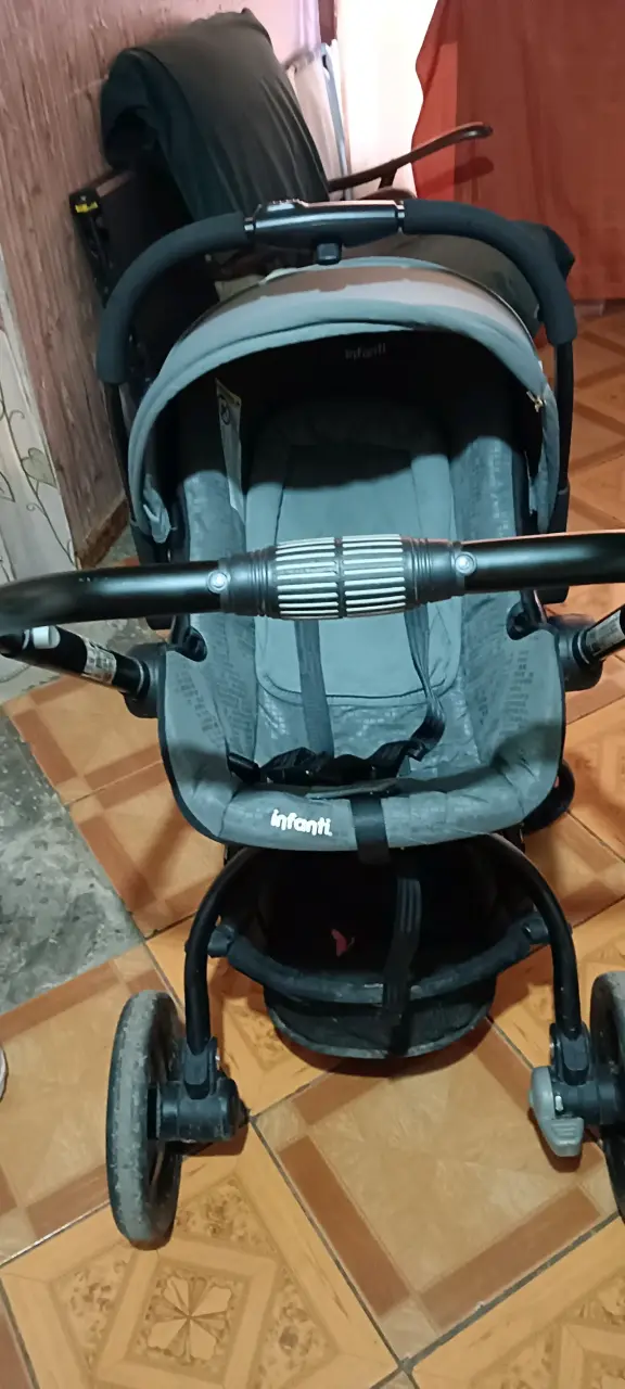 Coche de bebé Infanti I-Giro en buen estado - 2