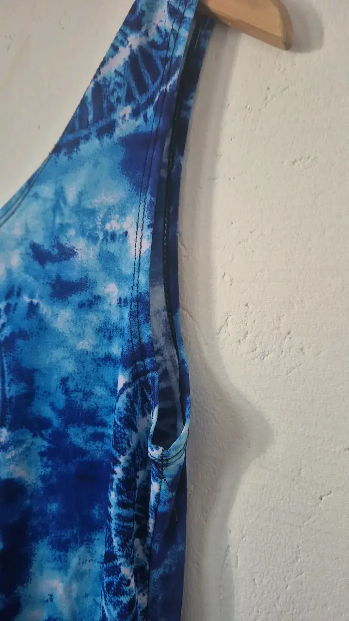 Polera sin mangas tie-dye azul - 2