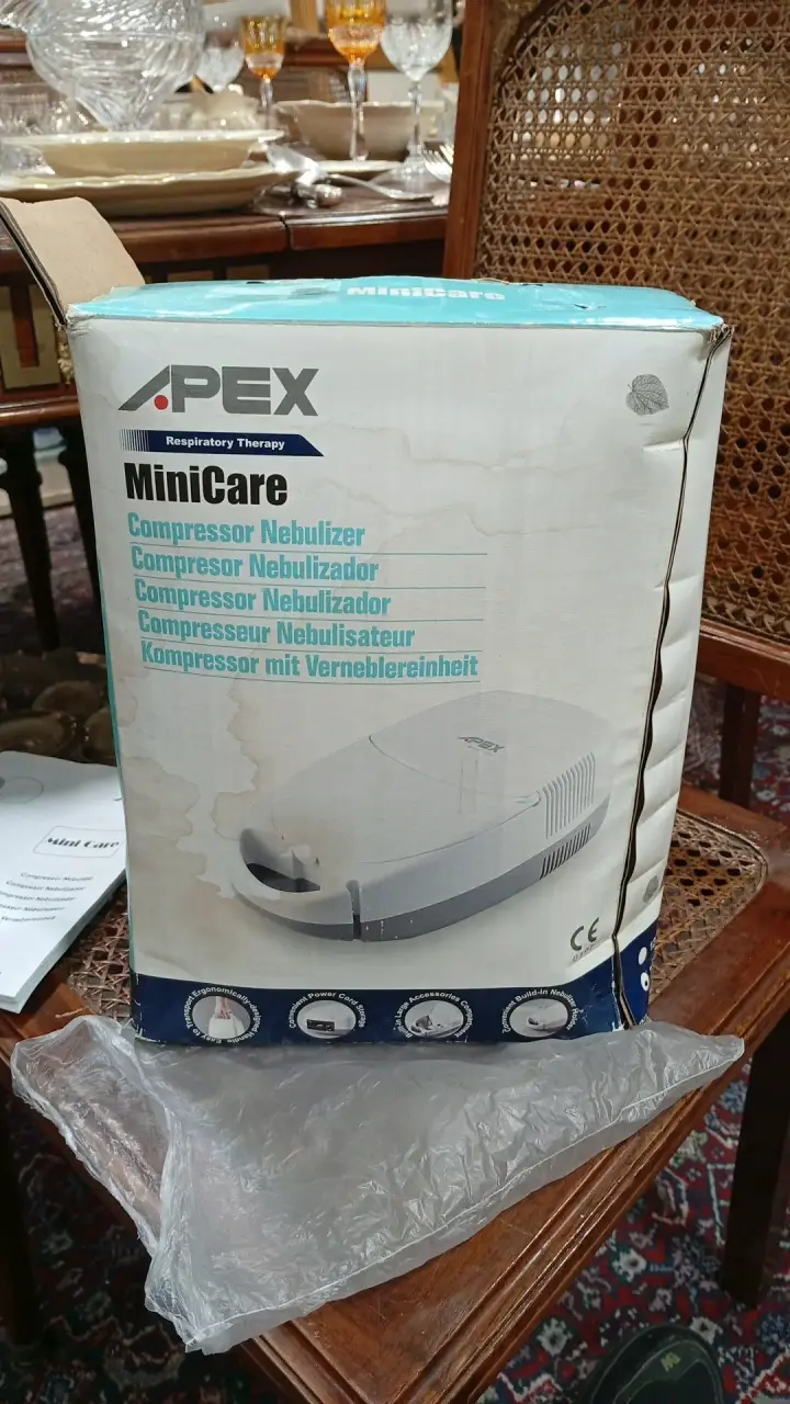 Nebulizador Compresor Apex MiniCare con Accesorios - 2