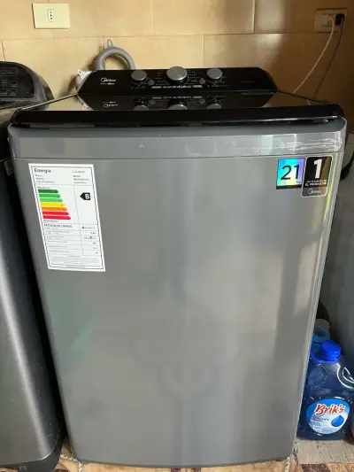 Lavadora Midea 21kg con tapa superior - miniatura 2