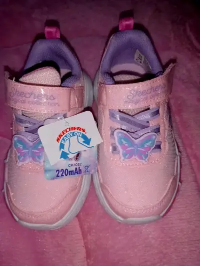 Zapatos de charol para niña con hebilla - miniatura 3
