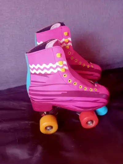 Zapatos de charol para niña con hebilla - miniatura 5