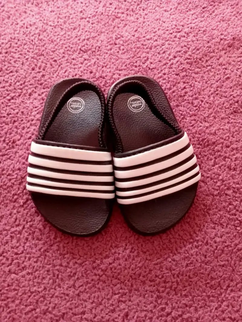 Zapatillas Skechers para niña con mariposas - 5