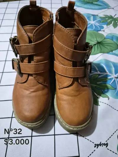 Zapatos de cuero con diseño reptil talla 35 nuevos - miniatura 2