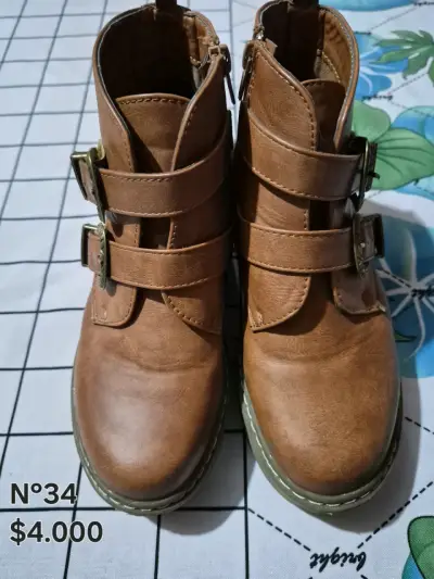 Zapatos de cuero con diseño reptil talla 35 nuevos - miniatura 3
