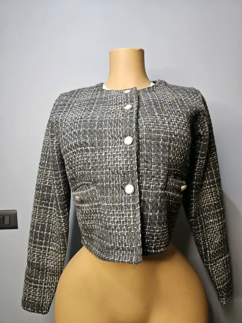 Chaqueta de tweed gris con botones dorados - 3