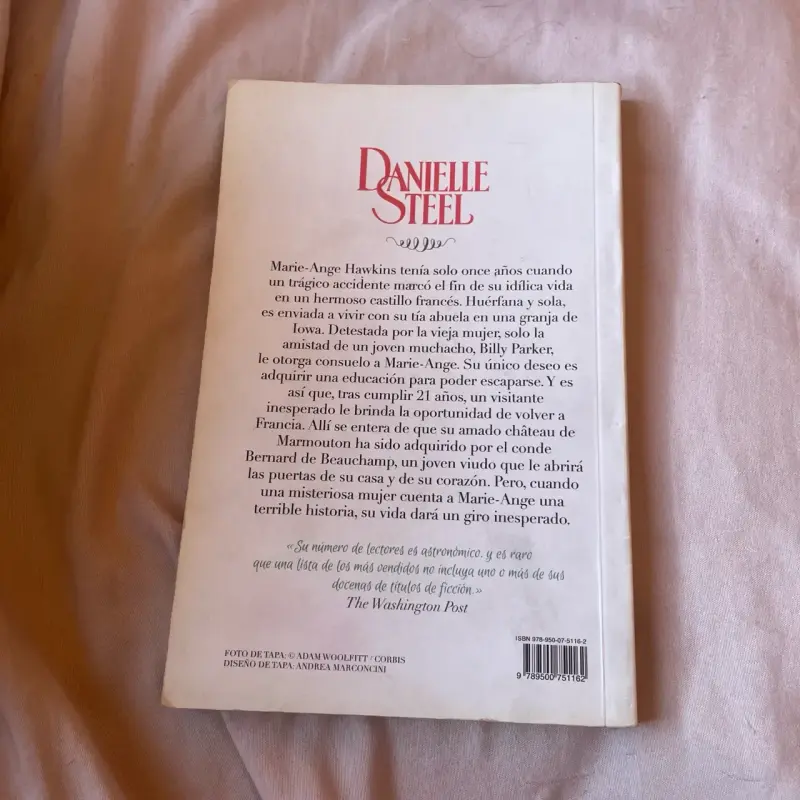 Libro 'Acto de Fe' de Danielle Steel - 2