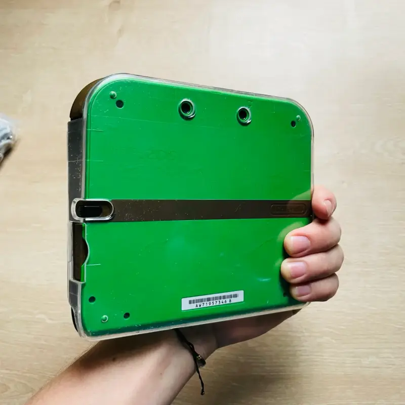 Consola Nintendo 2DS Zelda Ocarina of Time Ed - 5