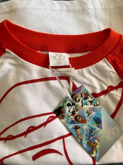 Polera infantil Toy Story con diseño de Woody - miniatura 2