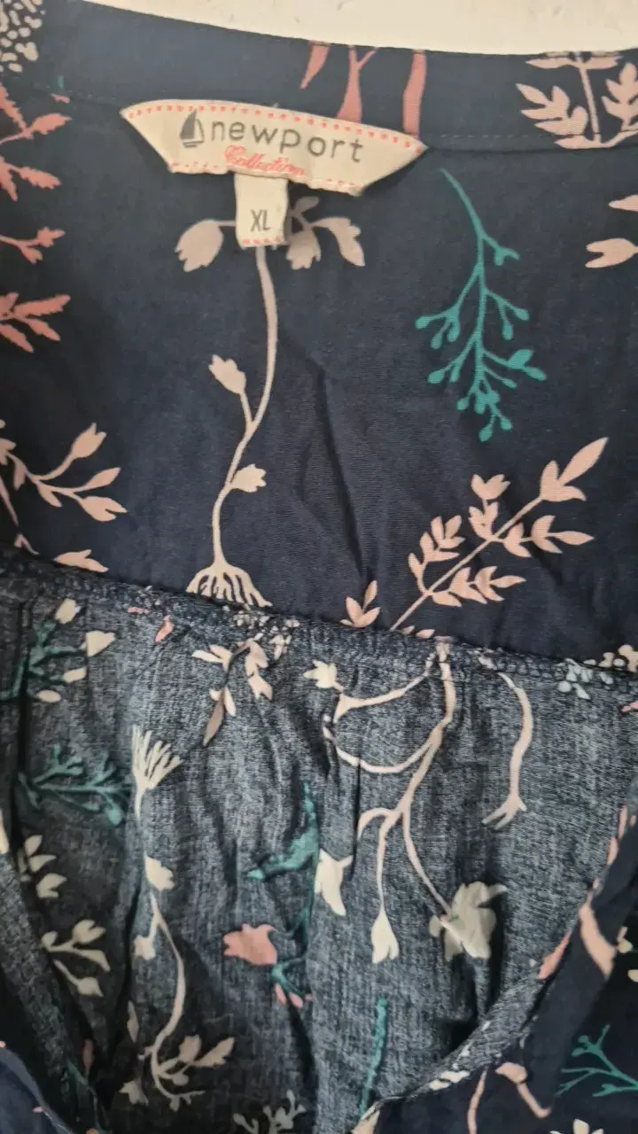 Blusa estampada floral azul Newport - 2