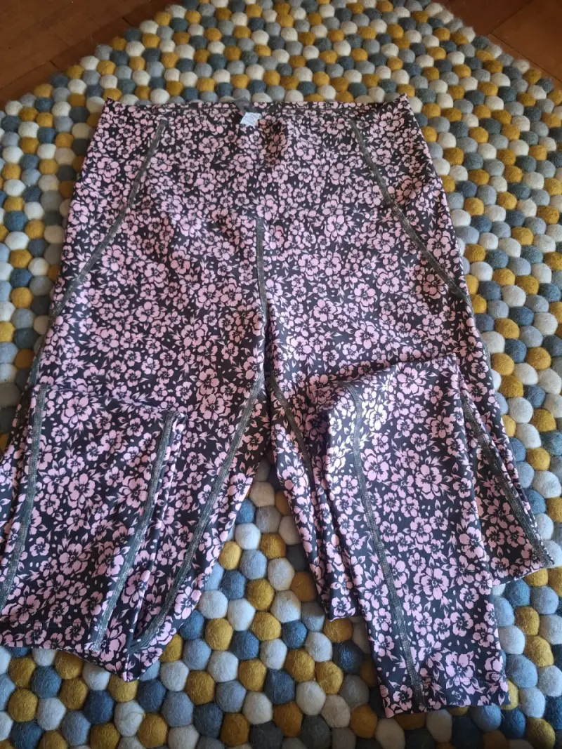 Calza deportiva maaji talla L - 1