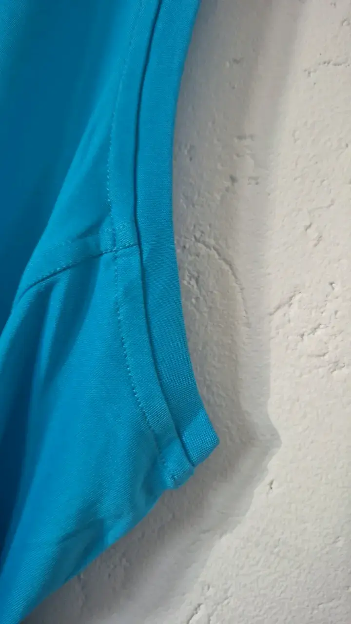 Polera sin mangas azul para mujer - 3