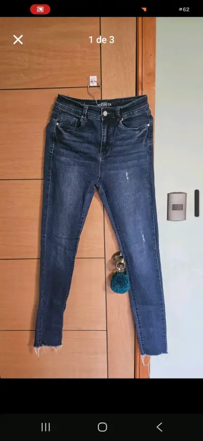 Jeans ajustados de mezclilla azul - miniatura 1