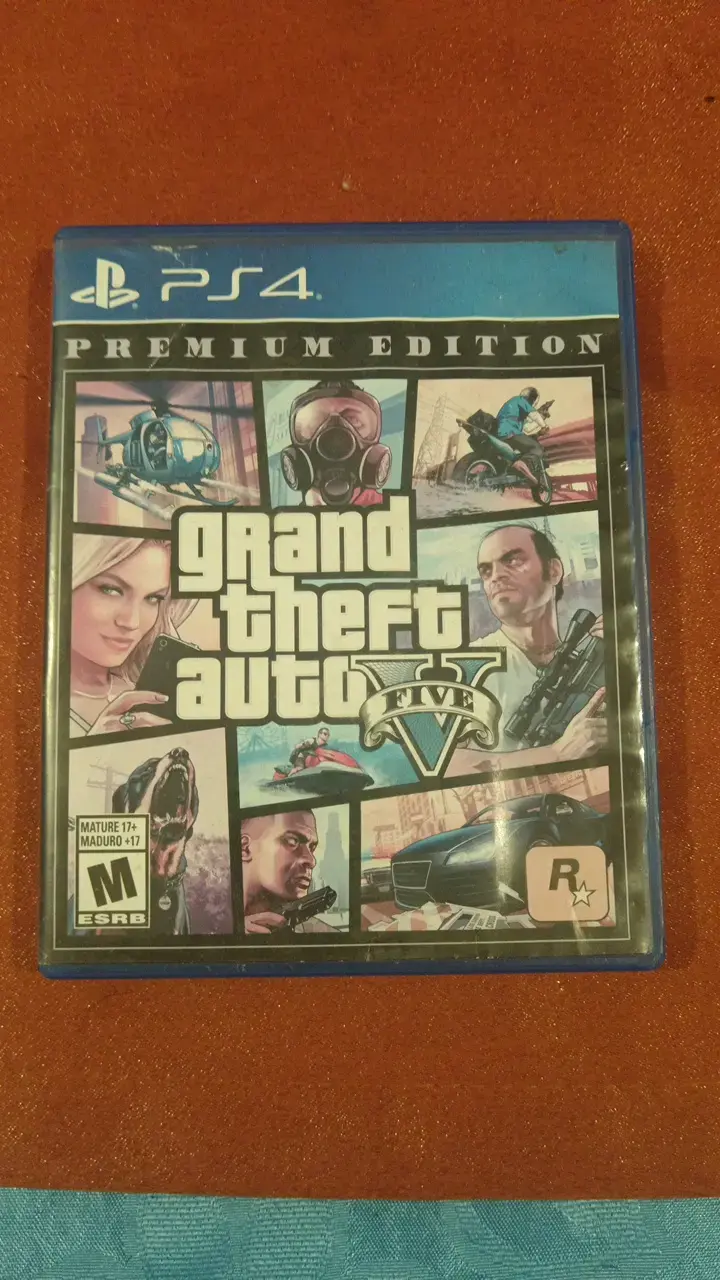 Juego PS4 Grand Theft Auto V Premium Edition - 1