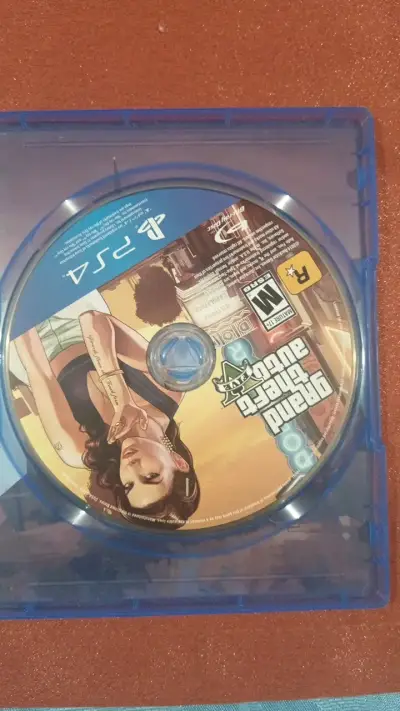 Juego PS4 Grand Theft Auto V Premium Edition - miniatura 2