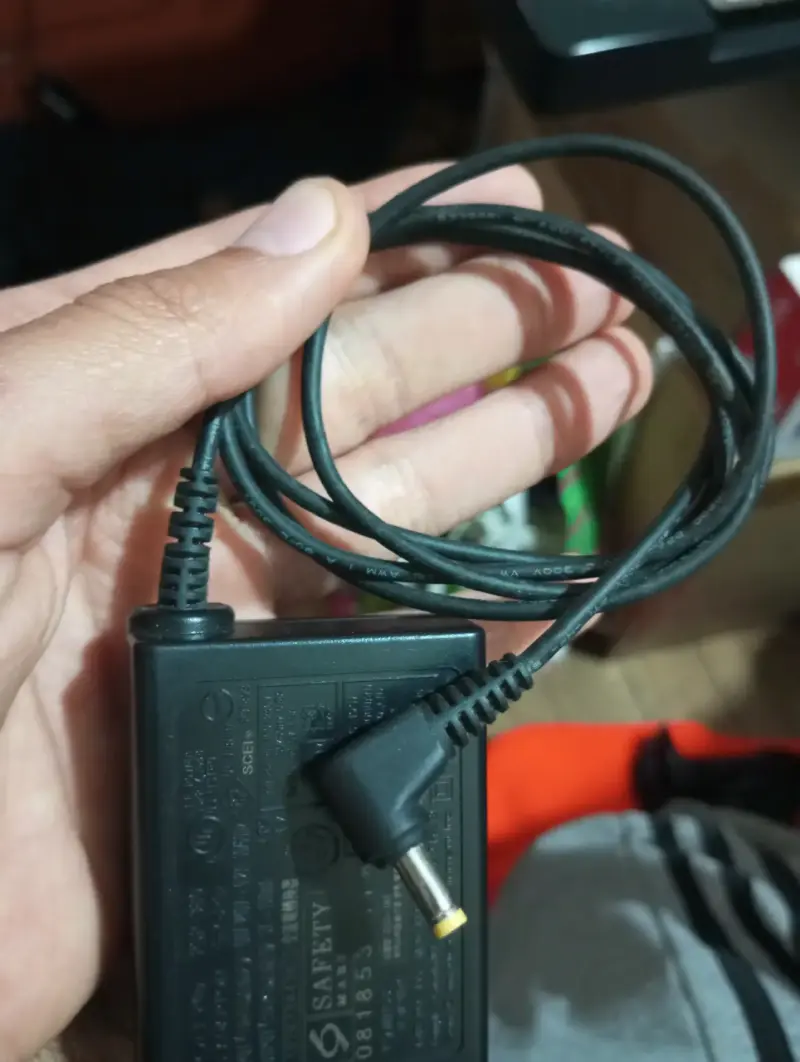 Adaptador de corriente Sony PSP 5V 1500mA - 3