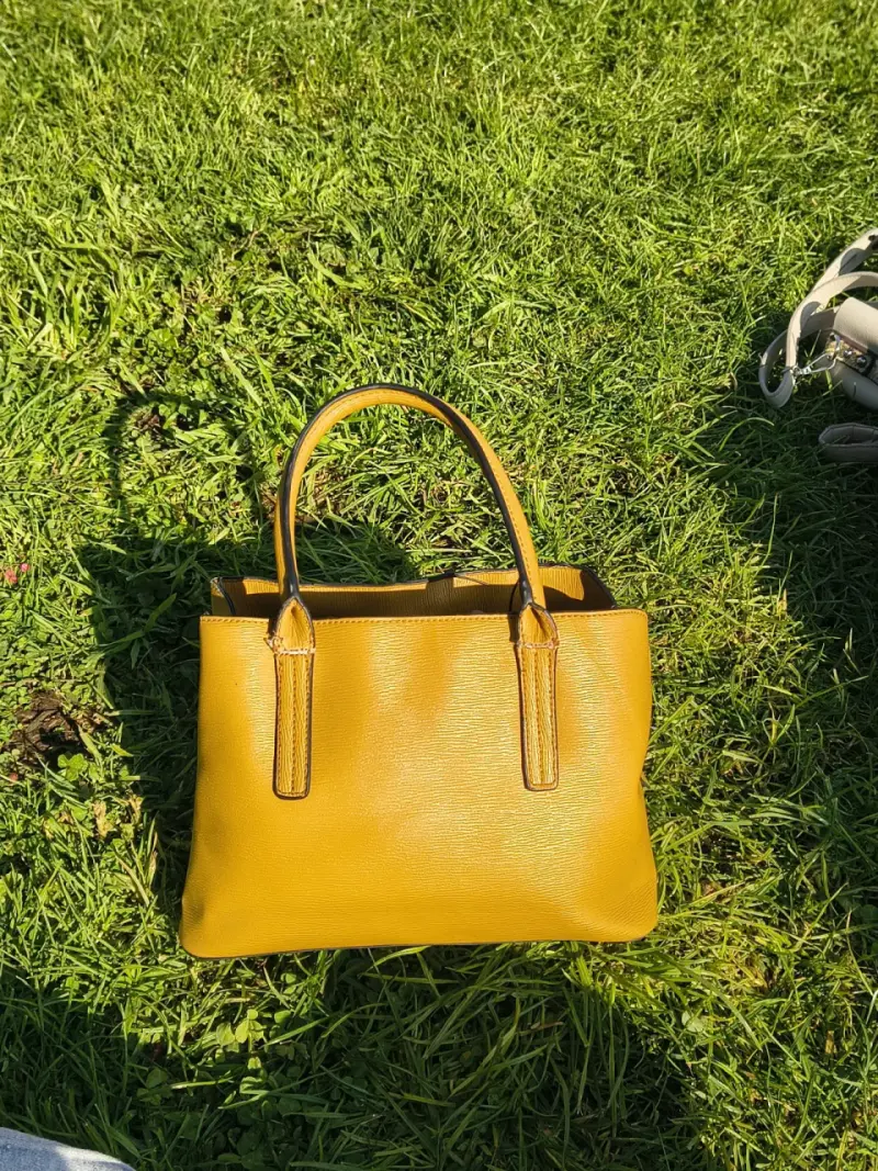 Bolso de mano amarillo Bebe elegante - 2
