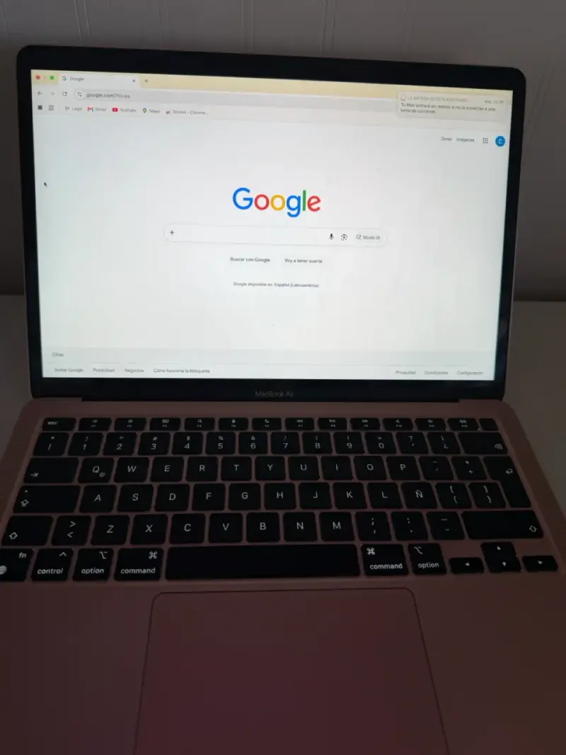 MacBook Air 13 pulgadas M1 256GB Oro - 4
