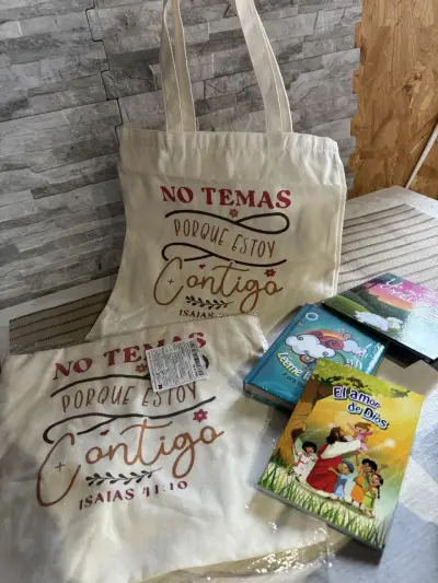 Kit Esencial para Devocional con Biblia y Bolsa - miniatura 3