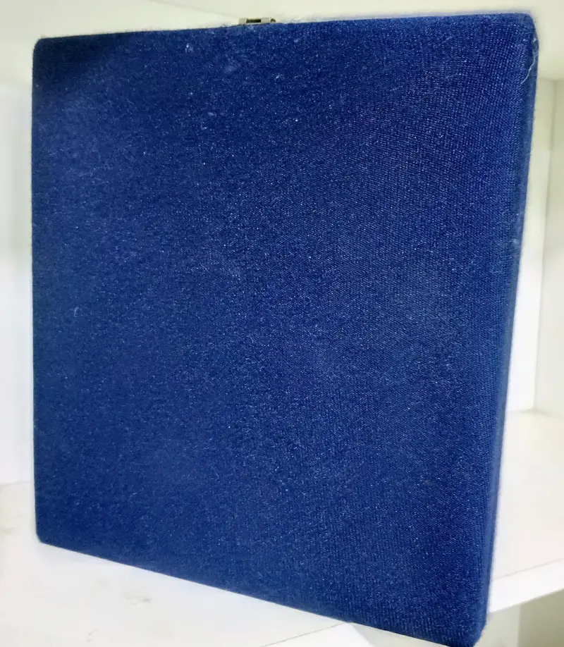 Estuche de tela azul para joyas - 2