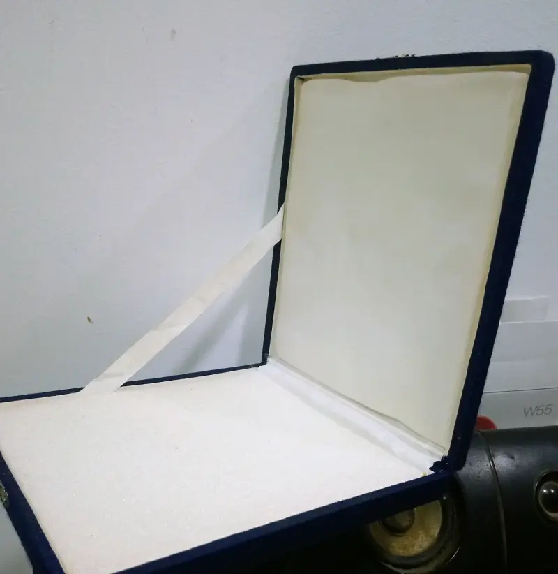 Estuche de tela azul para joyas - 4