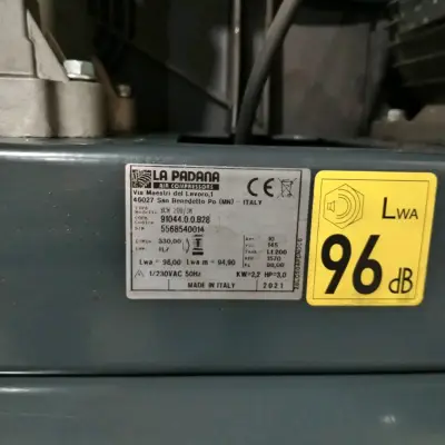 Compresor de Aire La Padana 200L 3HP - miniatura 2