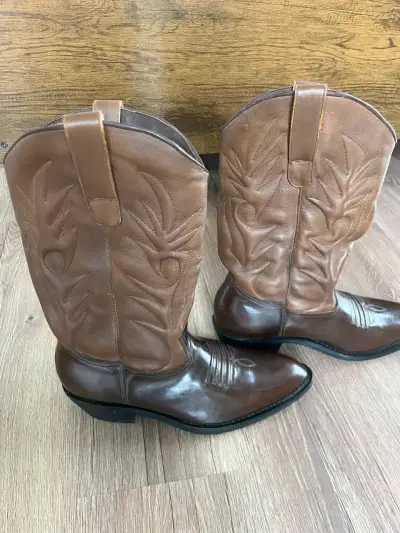 Botas vaqueras de cuero marrón para hombre - miniatura 2