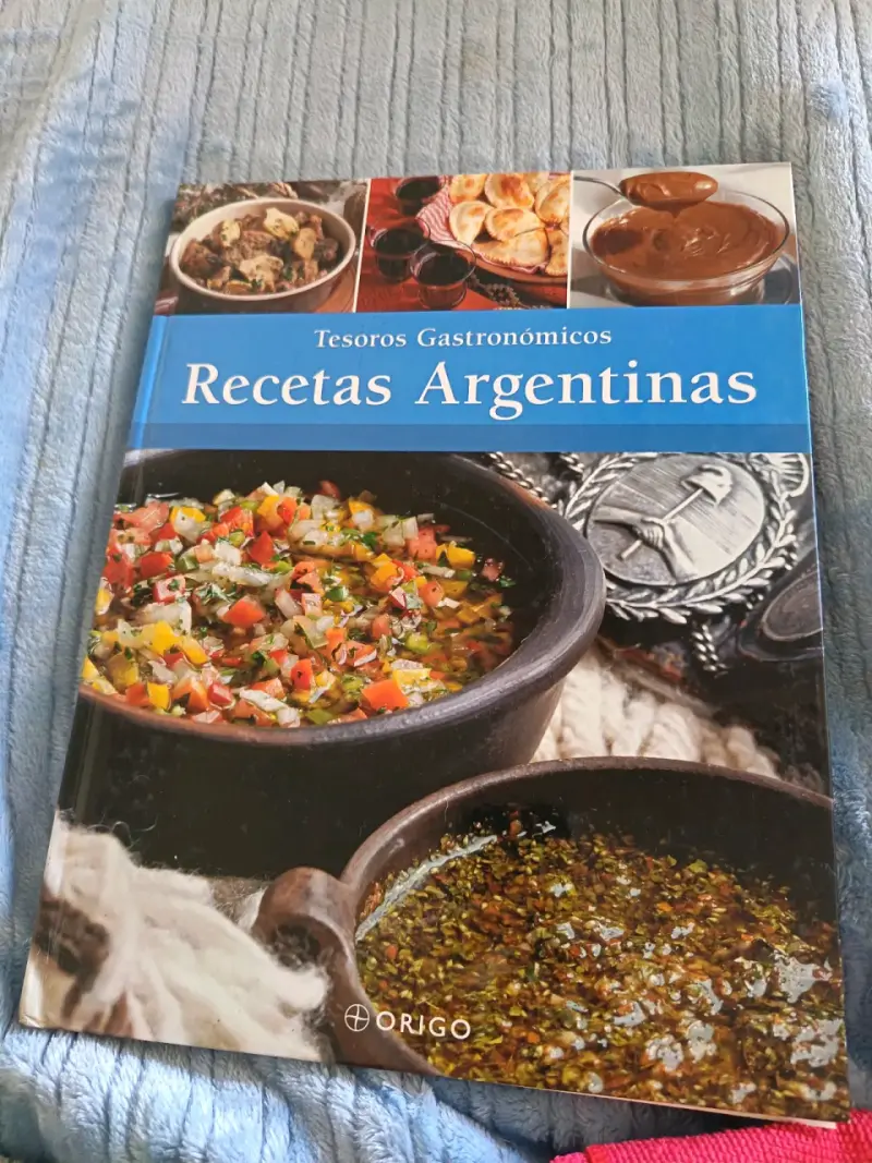 Libro de cocina Tesoros Gastronómicos Recetas Argentinas