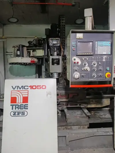 Centro de mecanizado CNC VMC1050 Tree ZPS - miniatura 1