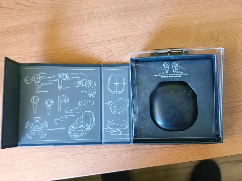 Auriculares inalámbricos con estuche de carga - 4