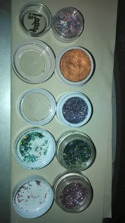 Set de pigmentos y glitter para maquillaje - miniatura 1