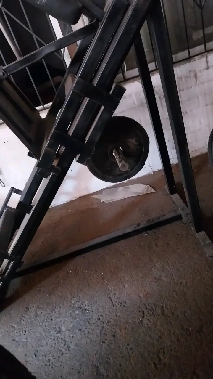 Máquina de Prensa de Piernas para Gimnasio - 4