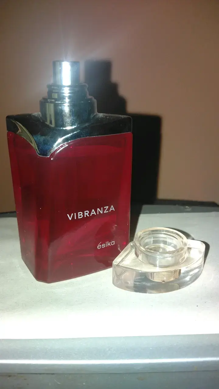 Perfume Vibranza de Ésika para mujer - 2