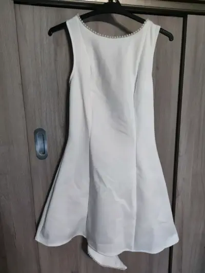 Vestido Novia Civil corto blanco con lazo y perlas - miniatura 3