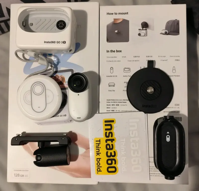 Cámara de acción Insta360 GO 3 128GB con accesorios - 1