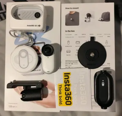 Cámara de acción Insta360 GO 3 128GB con accesorios - miniatura 1