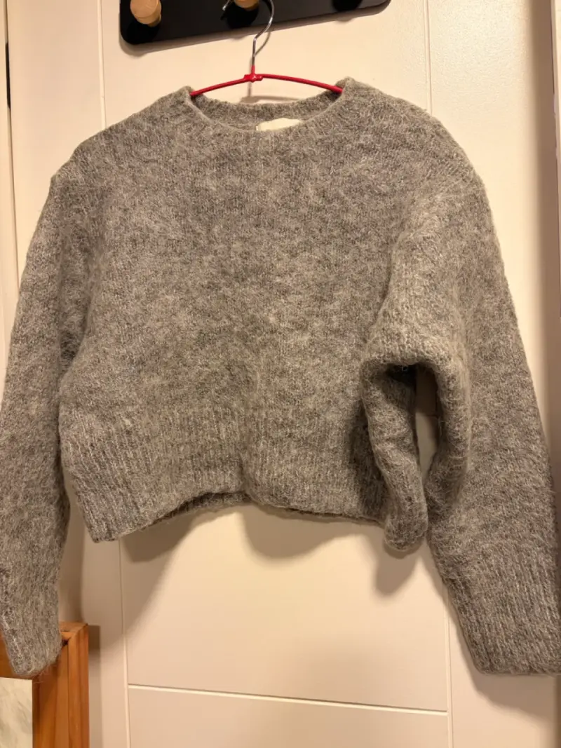 Suéter de lana gris H&M para mujer - 1