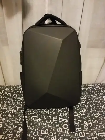 ⚡ Mochila Antirrobo Rígida Impermeable para Laptop - miniatura 1
