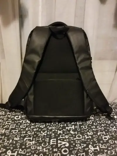 ⚡ Mochila Antirrobo Rígida Impermeable para Laptop - miniatura 2
